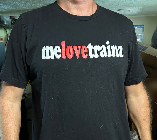 Melovetrainz T-Shirt Medium
